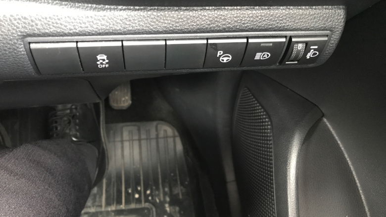 Toyota Corolla 1.8 VVT-i Hybrid Design 5dr CVT Hybrid Hatchback